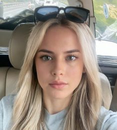 Vanessa, 38 years old, Straight, Woman, Helsinki, Finland