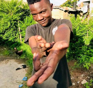 Sylvester, 25 years old, 