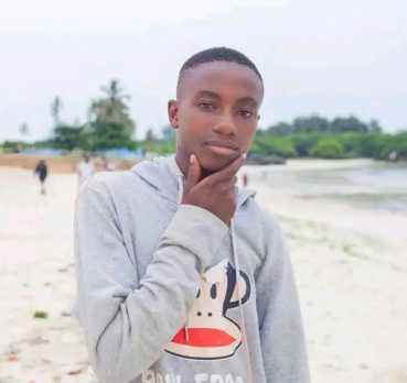 Nedy aloyce, 18 years old, Moshi, Tanzania