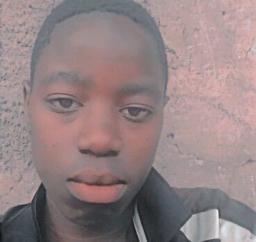 Walubi Davis, 20 years old, Kampala, Uganda