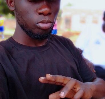 Wefafa Amos, 24 years old, Mbale, Uganda