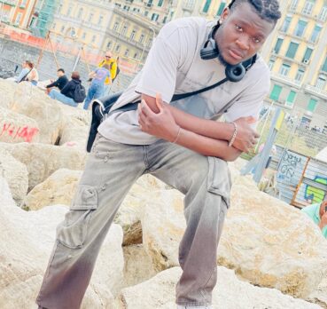 Modou conteh, 26 years old, Aversa, Italy