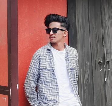 Parves, 23 years old, Chittagong, Bangladesh