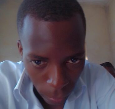 Sserugo, 18 years old, Kampala, Uganda